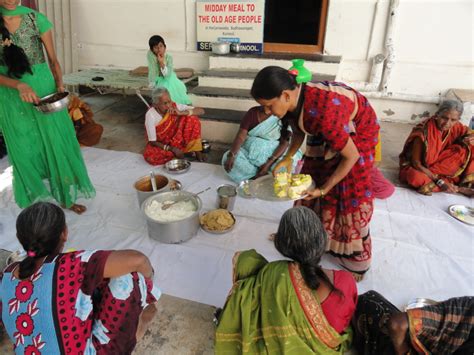 Reports On Donate Food For 30 Destitute Elderly People India Globalgiving