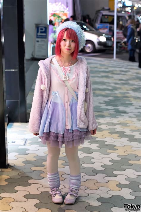 Harajuku Fairy Kei Look W Tulle Skirt Rocking Horse Necklace And Bow
