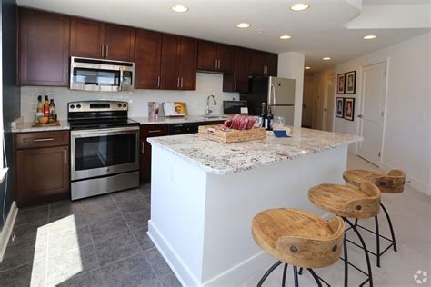 Search 40 apartments for rent with 1 bedroom in aurora, illinois. Aurora Apartments - North Bethesda, MD | Apartments.com