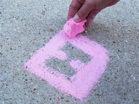 Make Your Own Sidewalk Chalk Following This Simple Recipe This Makes