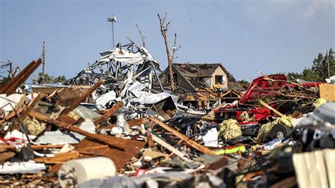 Perryton Texas Tornado At Least 4 Dead Dozens Injured After