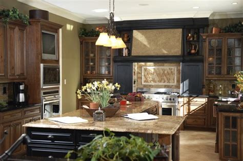 20 Beautiful Kitchens With Dark Kitchen Cabinets Page 2 Of 4