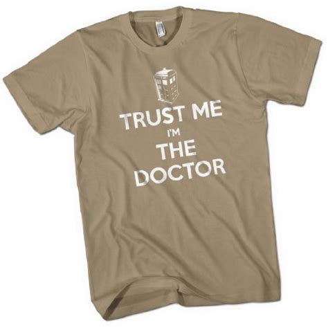 trust me i m the doctor mens premium t shirt khaki medium weeping angels