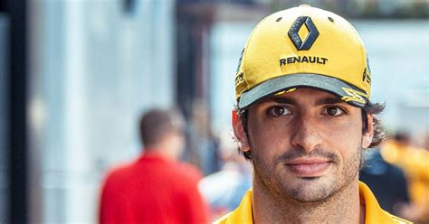 The monegasque spent the time in greece, even if mykonos might not have been exactly the best place to switch off from formula 1, as half the grid was on holiday in. Carlos Sainz Jr. na Ferrari e Daniel Ricciardo na McLaren no Mundial de F1 de 2021