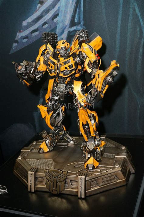 Sdcc 2015 Prime 1 Studio Statues At Sideshow Booth Transformers