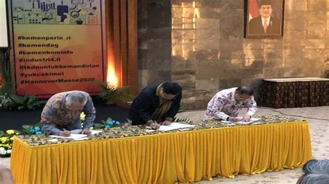 Advisor's office management services multilateral policy and negotiation pahang perak pulau pinang regional and international relation republic of india sabah sarawak secretary general's office senior minister's office services sector development singapore strategic communications strategic. 3 Kementerian Sepakat Batasi Gawai dengan IMEI Ilegal ...