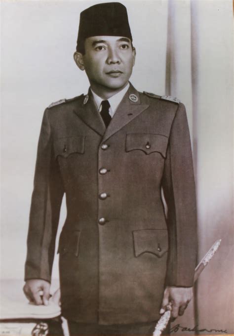 Welcome To My Blog Biografi Presiden Soekarno