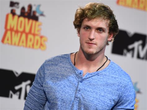 Logan paul ретвитнул(а) darren rovell. Logan Paul on pro boxing plans, album, trying TikTok, and ...