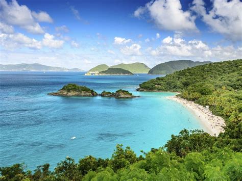 8 Surprisingly Tropical Vacations You Can Take Without A