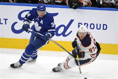 And in the north and central divisions, there's only one available playoff spot in each. NHL News: League Minimum, Hartman, Fleury, McDavid, Domi ...