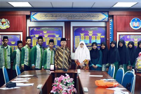 We did not find results for: Program Pertukaran Pelajar Penanda Aras SMKA Yan