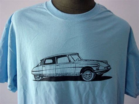 I put the double d's in st paddy's day. Citroen DS - Siebdruck T-Shirt in 2020 | Shirts, Citroen ...