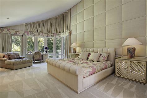 43 Spacious Master Bedroom Designs With Luxury Bedroom Furniture