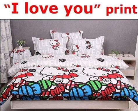 And talk about the box it comes is awesome and in the box you get some hello kitty stickers and on the bottom you get a nice card and a dyley i really love this set and totally recommend this to all hello kitty fans out there. Hello Kitty Queen Size Bedding Set 5pcs Comforter Cover ...