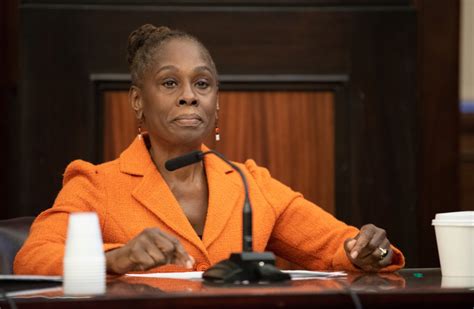 Mental Health Aid For All Chirlane Mccray Defends Thrivenycs Focus On New Yorkers With Mild
