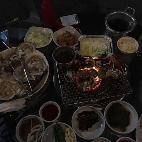 Check spelling or type a new query. 𝖘𝖆𝖉𝖎𝖊𝖘66 (With images) | Aesthetic food, Night food, Food