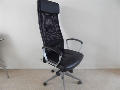 You can get the best discount of up to 75% off. Best Computer Chairs for Sitting Pretty