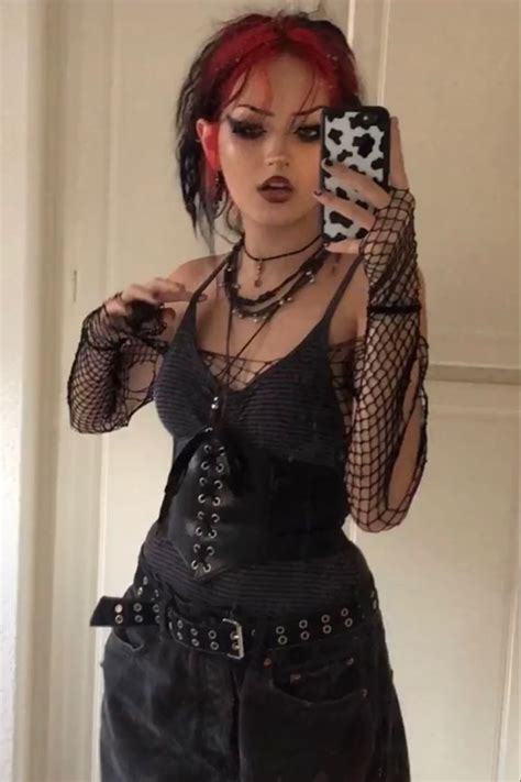 Punkgoth Goth Fashion Aesthetic Grunge Outfit Alternative Outfits