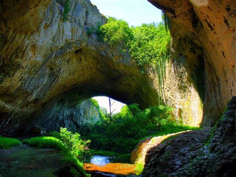 Devetashka Cave Series Fantastic And Colorful Caves Inside The Earth