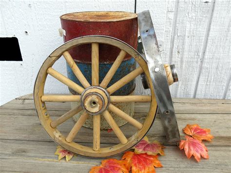 10 Wooden Wagon Wheels Miniature Made With Steel Trim Etsy