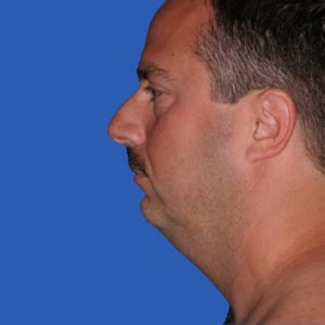 Why is guys jawline a turn on to girls? - GirlsAskGuys