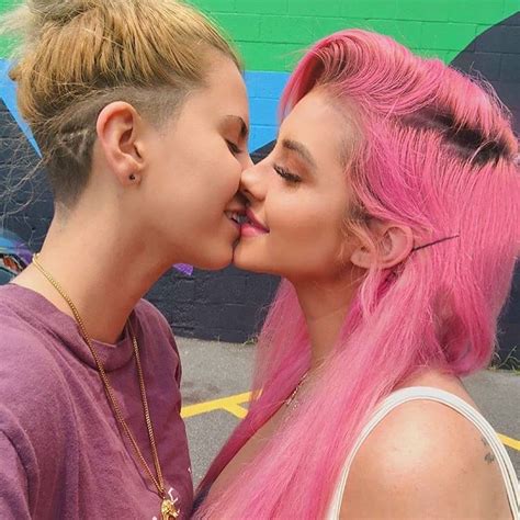 Bisexual Pride Cute Lesbian Couples Lesbian Love Cute Couples Goals Gay Pride Couple Goals