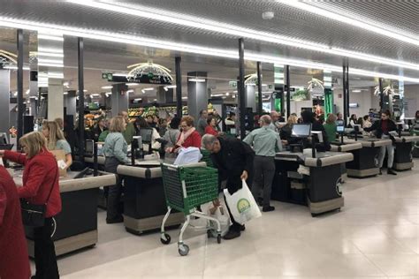 Qu Supermercados Abren Hoy De Noviembre Horarios De Mercadona