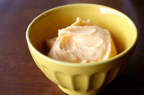Healthy Minute Peach Frozen Yogurt