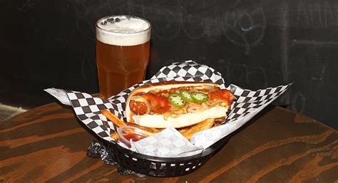 A bad fish taco is worse than a bad chicken taco. Enter a maze of beer and food | Food, Culinary, Cuisine