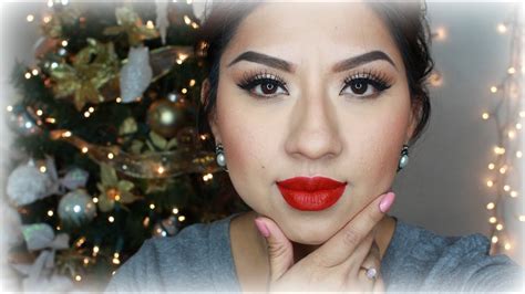 Classic Holiday Makeup Look Youtube