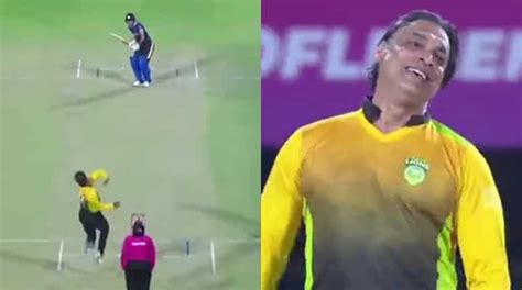 feel like punching him shoaib akhtar reacts to md kaif s unique batting approach against him
