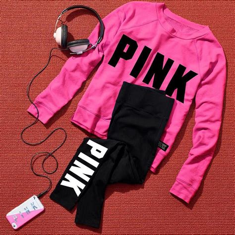 🌹 pinterest abrianaf92 🌹 follow me for more pins😇 vs pink sweatshirts pink victoria secret