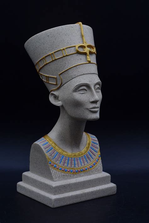 Statue Queen Nefertiti Sculpture Handcrafted Heavy Sandstone Etsy Uk