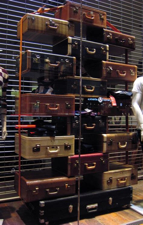 Look More Vintage Suitcases Put To Use Vintage Suitcases Shop