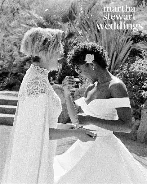 Exclusive See Samira Wiley And Lauren Morelli S Incredible Wedding Photos Martha Stewart
