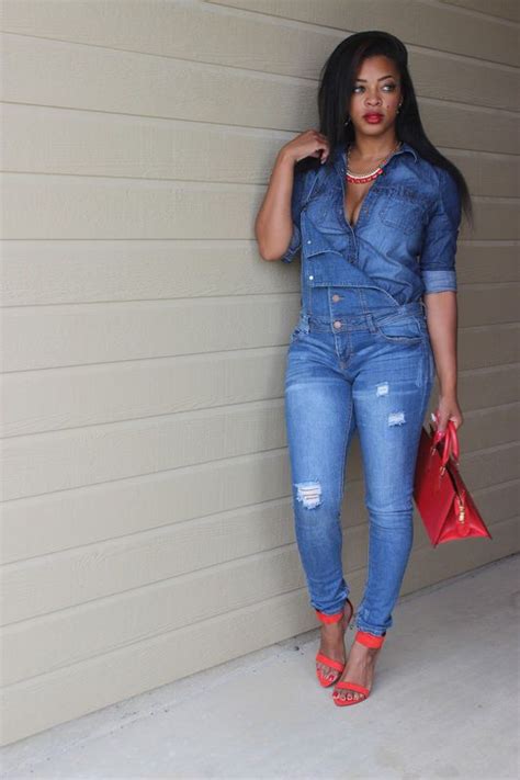 denim pants outfit for black skinny girls on stylevore