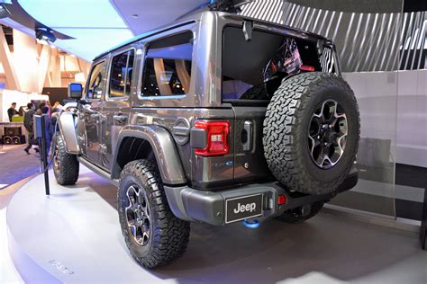 Jeep Wrangler Plugs In At Ces Giving Us Our First Look At The 4xe Phev