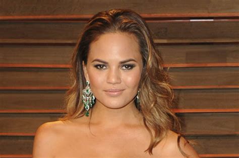 Chrissy Teigen Strips Completely Naked After X Rated Shoot Daily Star
