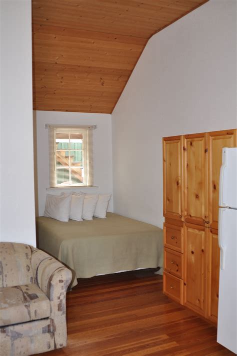 Maybe you would like to learn more about one of these? Cabin 11B | Telegraph Cove Resort