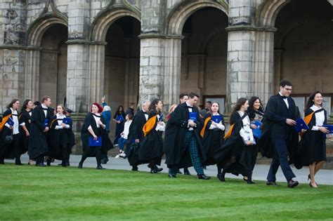 St Andrews Beats Cambridge To Take Second Place In Guardian University Rankings The Courier