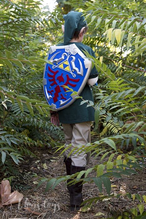 Zelda's classic royal garb is also available in kids sizes, complete with a much what link or zelda costume would be complete without a replica master sword? Our DIY Link Costume Will Get the High Score From Your Kids