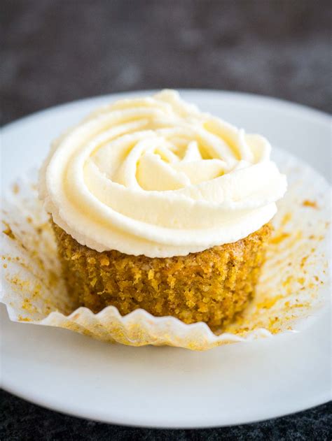 Easy Carrot Cake Cupcakes Plated Cravings