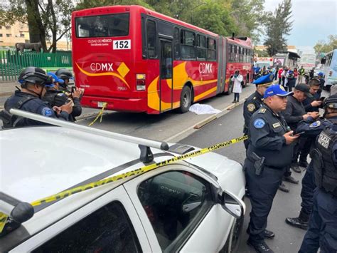 Muere Mujer Atropellada Por Metrobús Frente A Centro Médico Cdmx