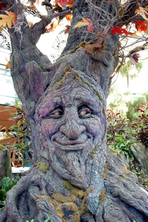 40 Exceptional Examples Of Tree Carving Art Bored Art