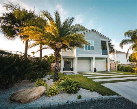 New Construction Landscaping, Custom Concrete & Turf Driveway