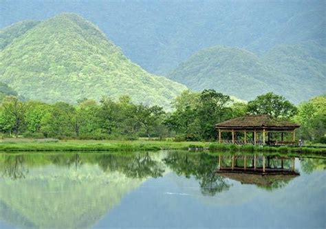 Scenery Of Dajiu Lake In Shennongjia Central Chinas Hubei Cn