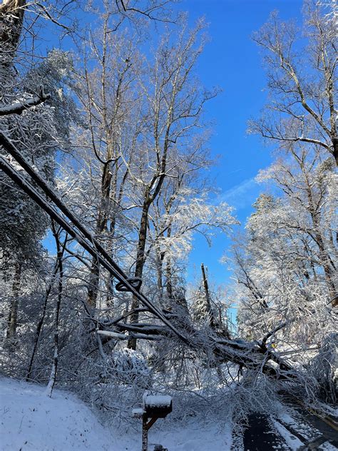 Power outage update: Thousands of Dominion customers still without
