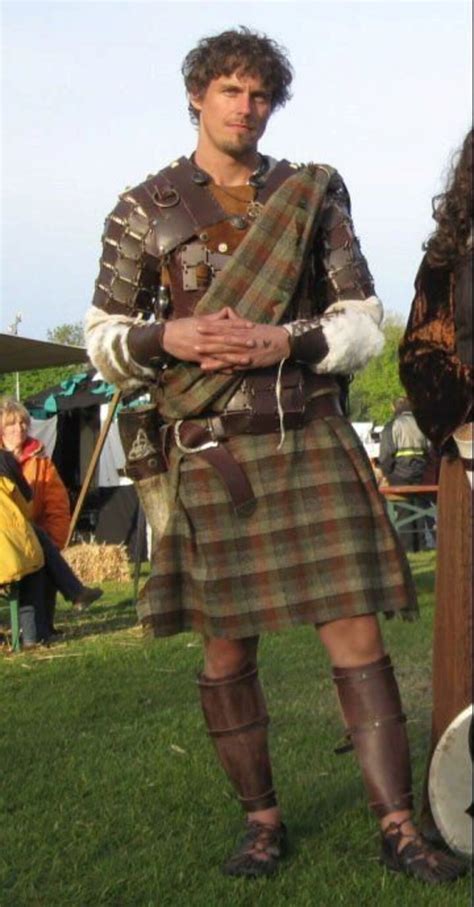 Scottish Mens Handmade Great Kilt16th Century Highland Vintage Kilt