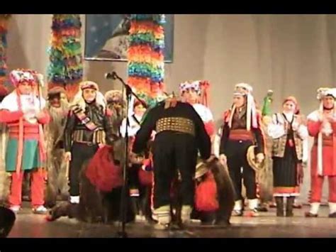 Festivaluldatini Si Obiceiuri De Iarna Iasi Jocul Ursului Todiresti