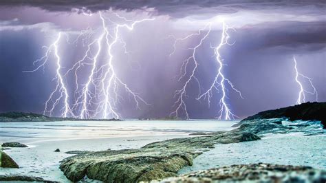 Lightning Near Perth Bing Wallpaper Download